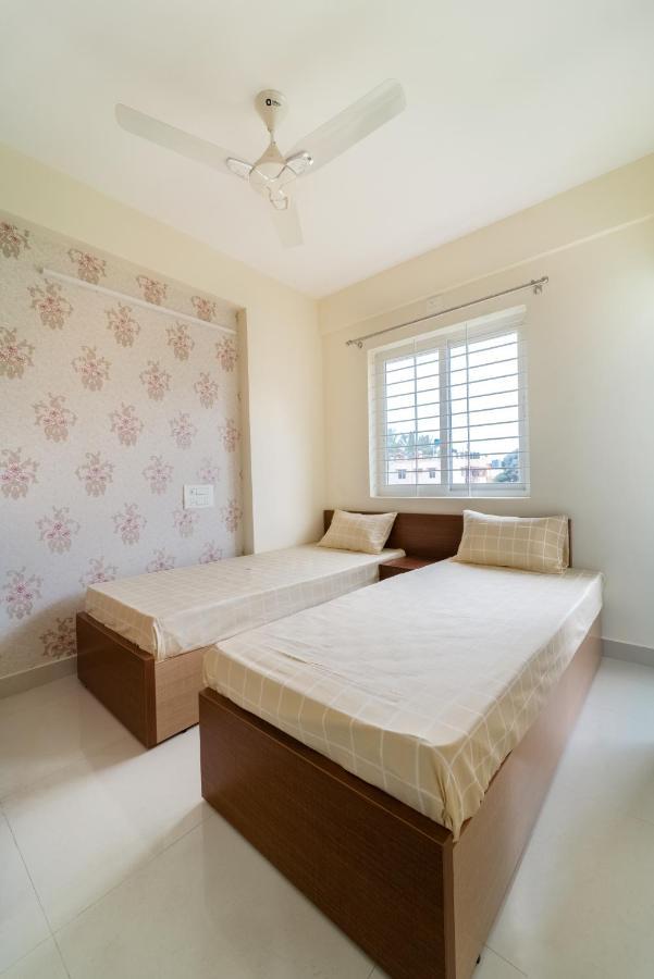 Covie Bannergatta 141 Hostel Bengaluru Kültér fotó